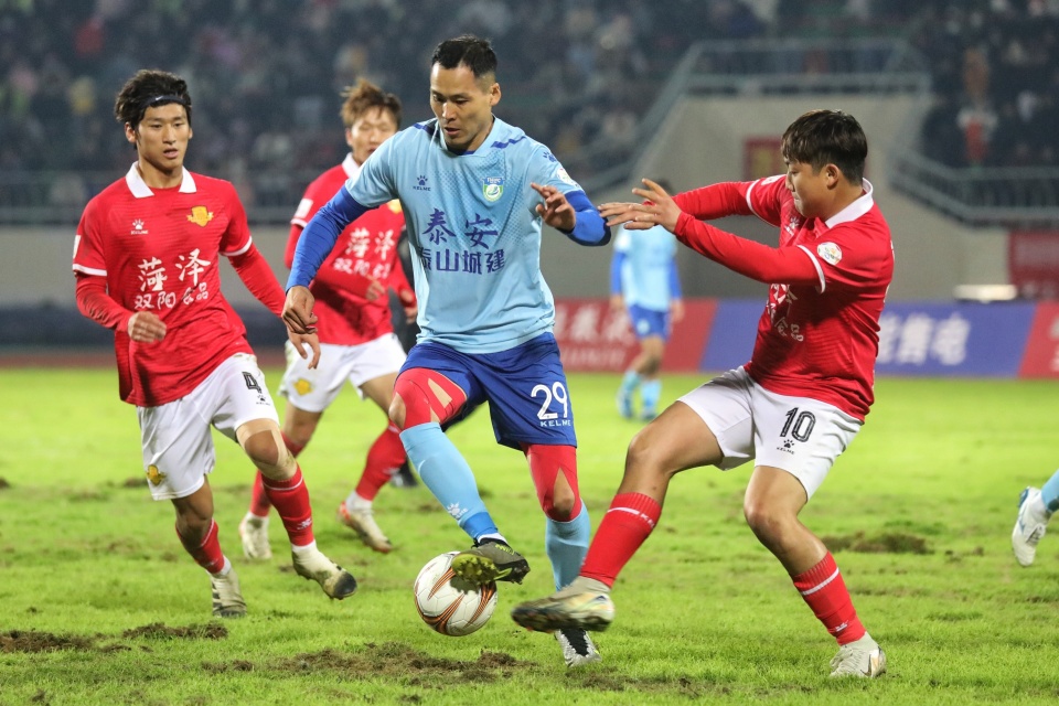 om, 安凯尔抽射 om, 安凯尔抽射