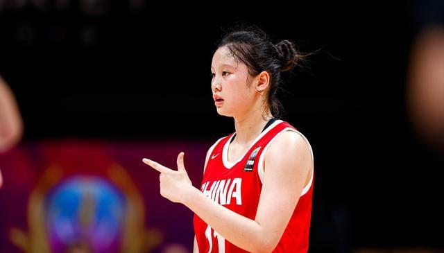 中国队碾压 中国队碾压